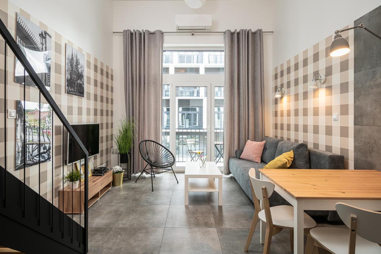 Rentplanet - Apartamenty Zarembowicza Wroclaw Ngoại thất bức ảnh