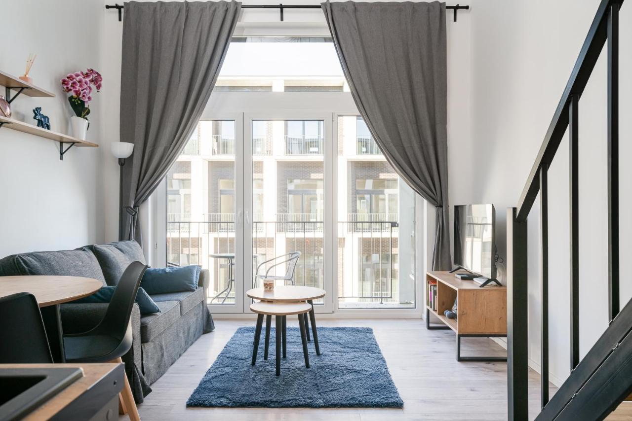 Rentplanet - Apartamenty Zarembowicza Wroclaw Ngoại thất bức ảnh