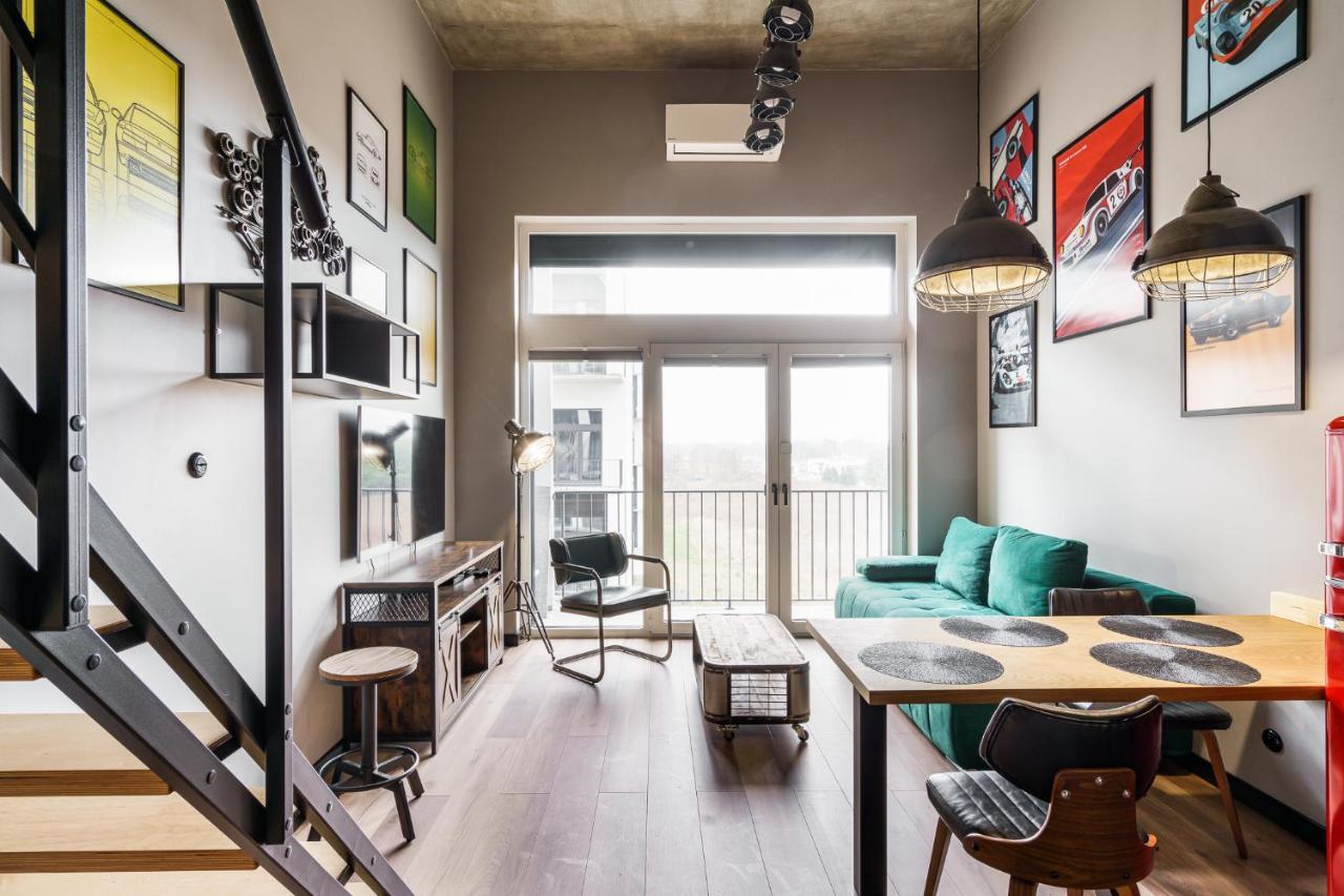 Rentplanet - Apartamenty Zarembowicza Wroclaw Ngoại thất bức ảnh
