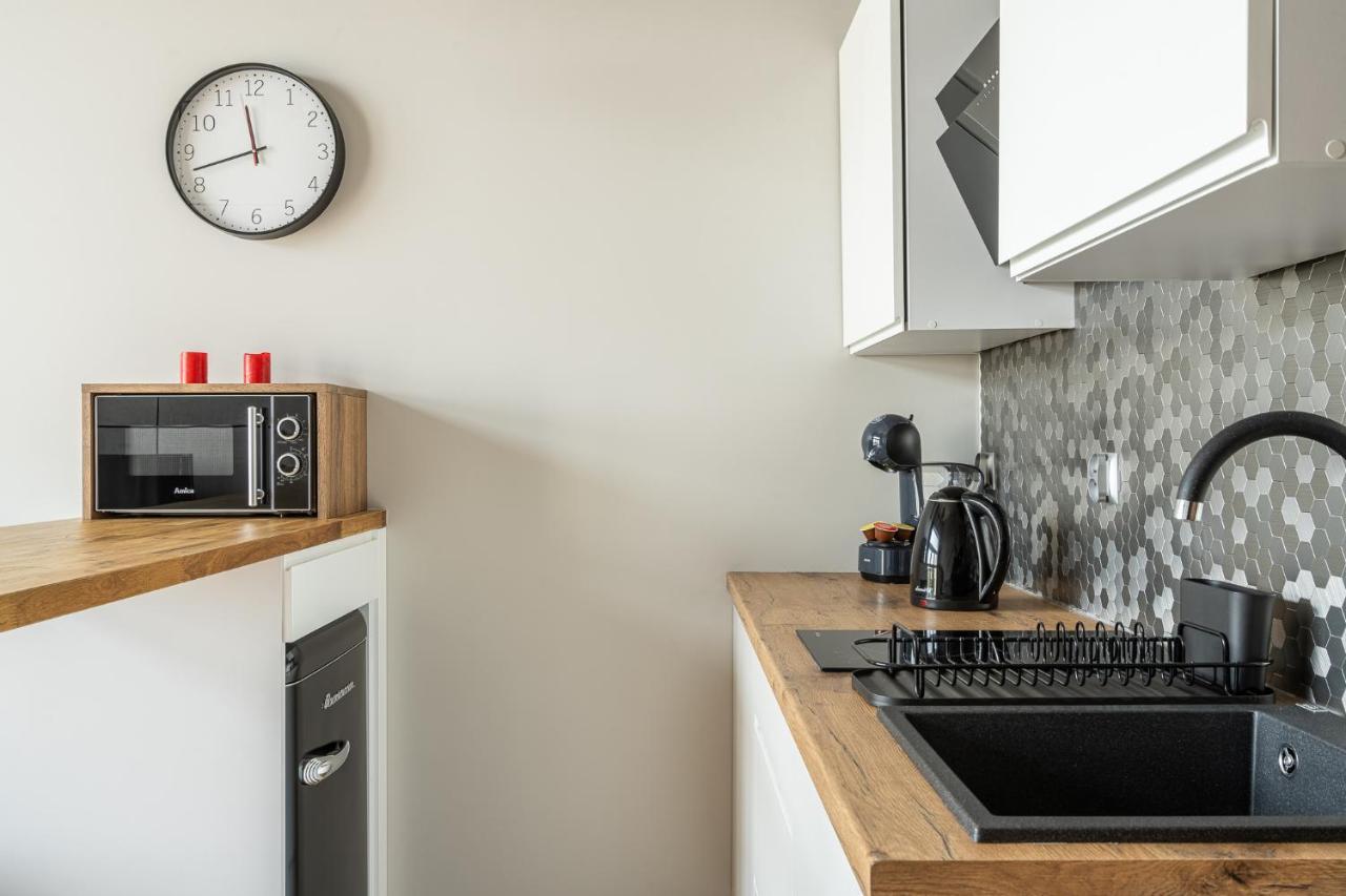 Rentplanet - Apartamenty Zarembowicza Wroclaw Ngoại thất bức ảnh