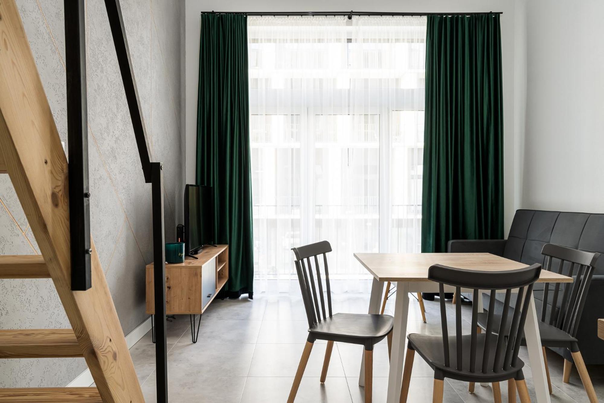Rentplanet - Apartamenty Zarembowicza Wroclaw Ngoại thất bức ảnh