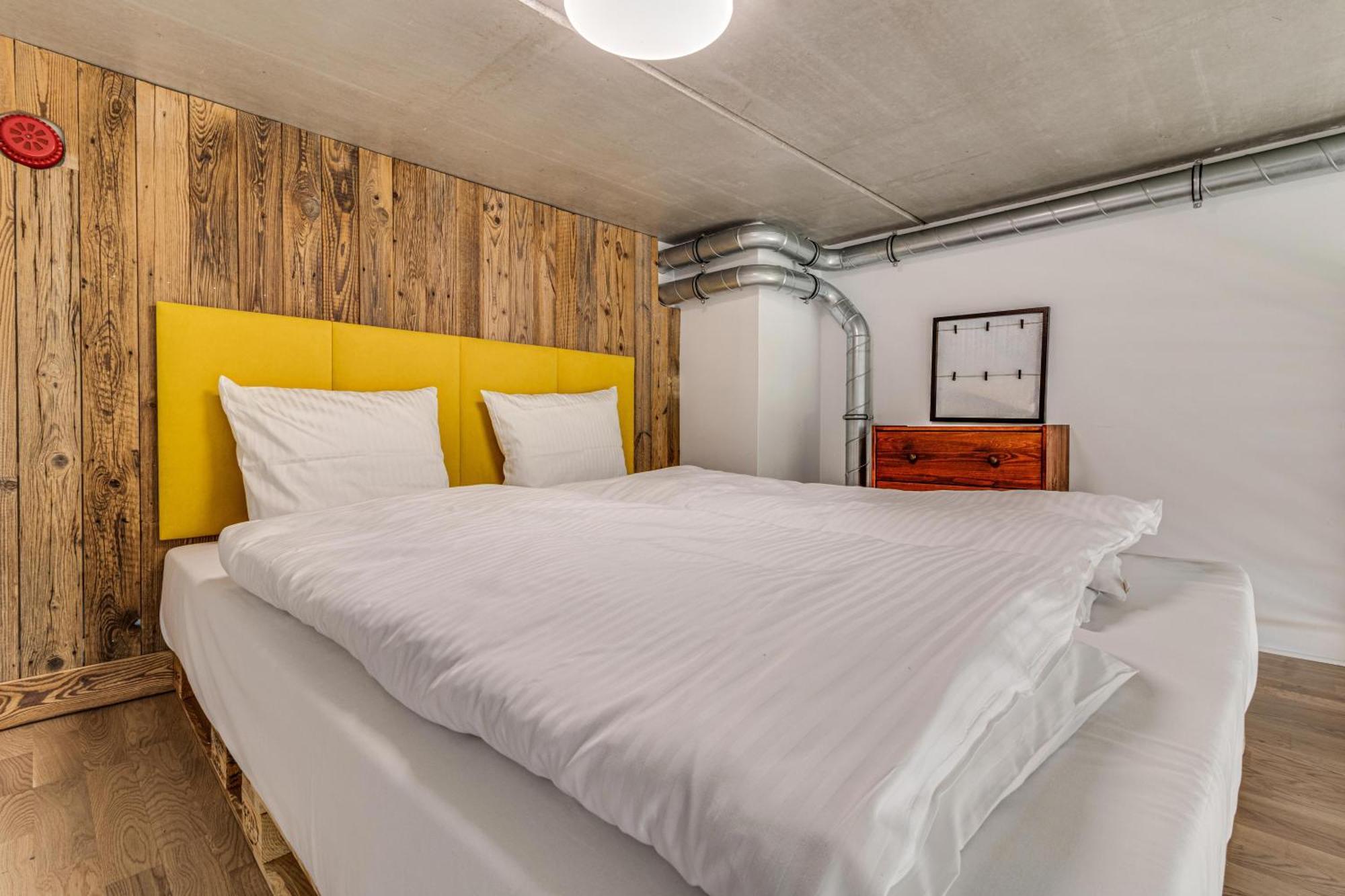 Rentplanet - Apartamenty Zarembowicza Wroclaw Ngoại thất bức ảnh