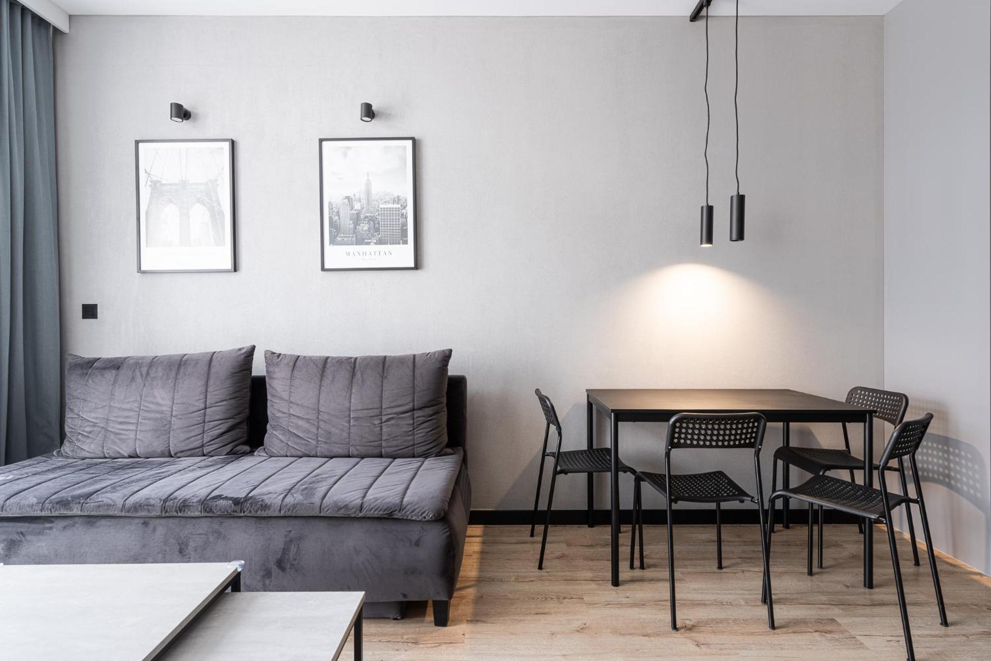 Rentplanet - Apartamenty Zarembowicza Wroclaw Ngoại thất bức ảnh